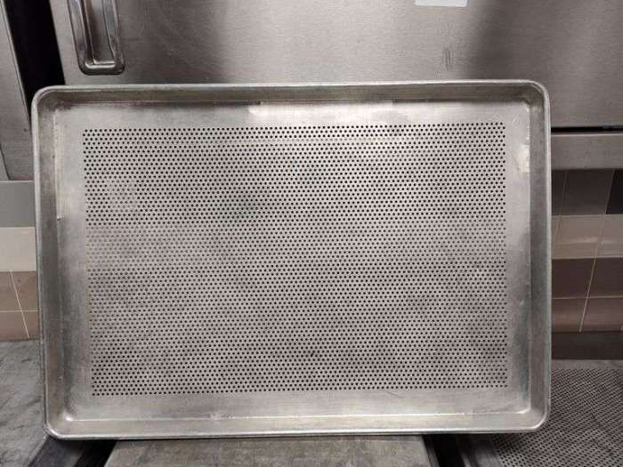 Buy Baking Trays and Molds